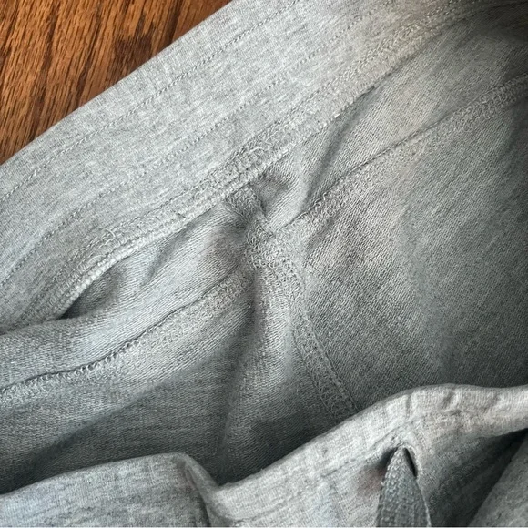 ALO Yoga Gray Moto Joggers XS - Picture 7 of 7